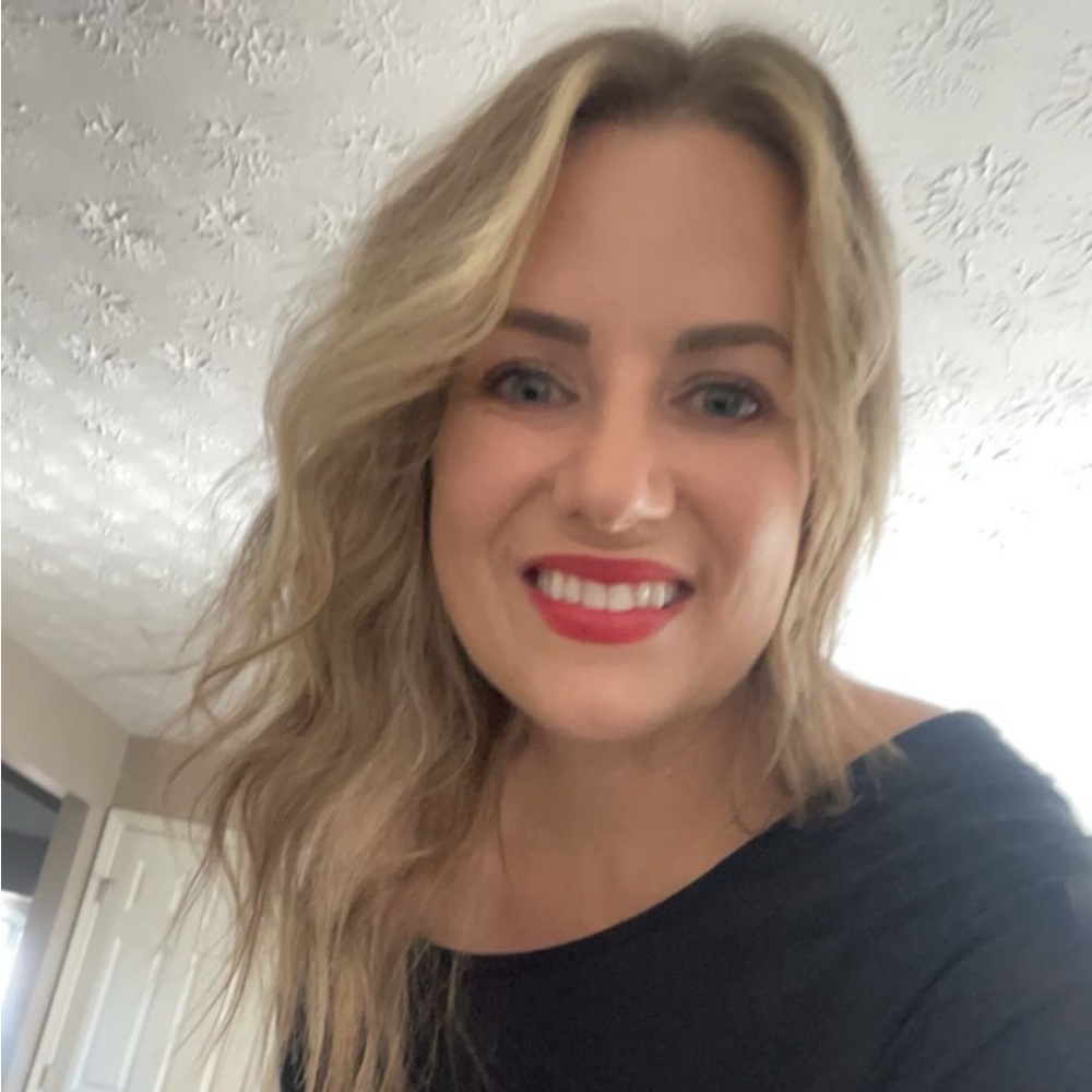 Meet your Posher, Twyla